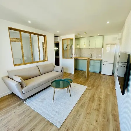 Superbe T2 Avec Vue Et Piscine Appartamento *