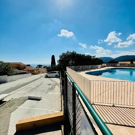 Superbe T2 Avec Vue Et Piscine Appartamento La Croix-Valmer