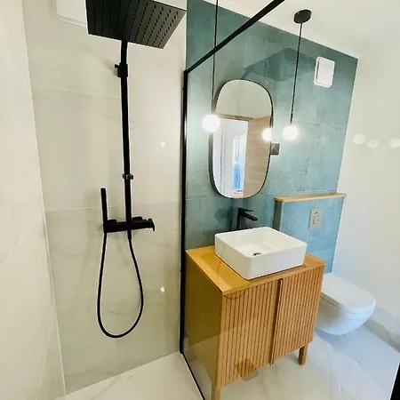 Superbe T2 Avec Vue Et Piscine * La Croix-Valmer